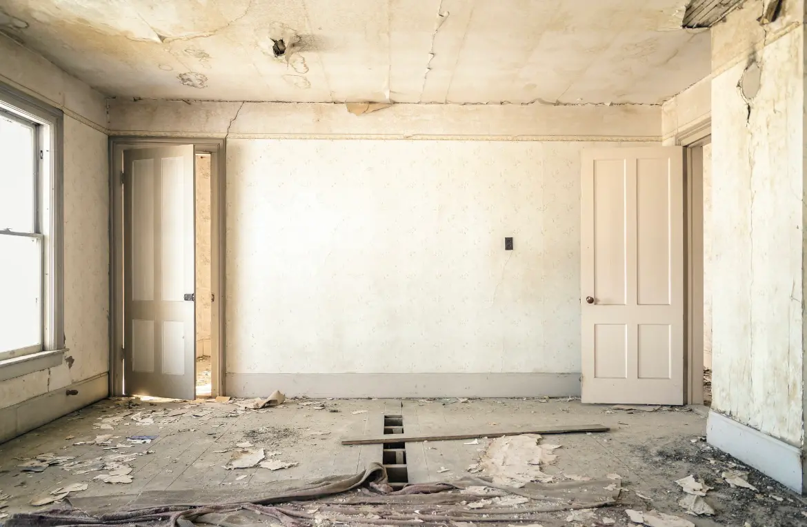 Waste disposal crew managing a cleanout project in Foley